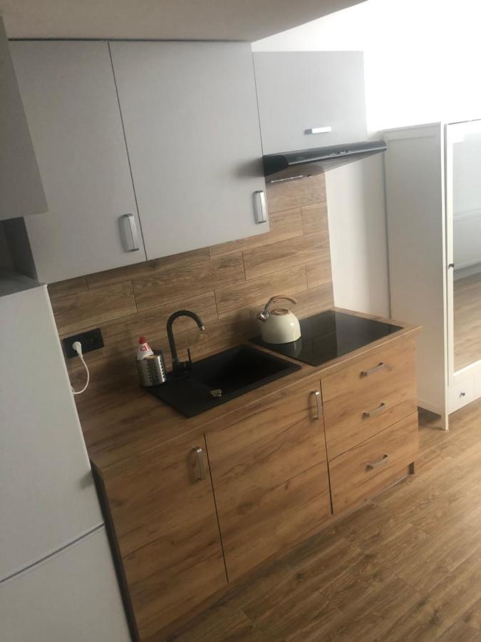 Hostel Suchedniów Dış mekan fotoğraf