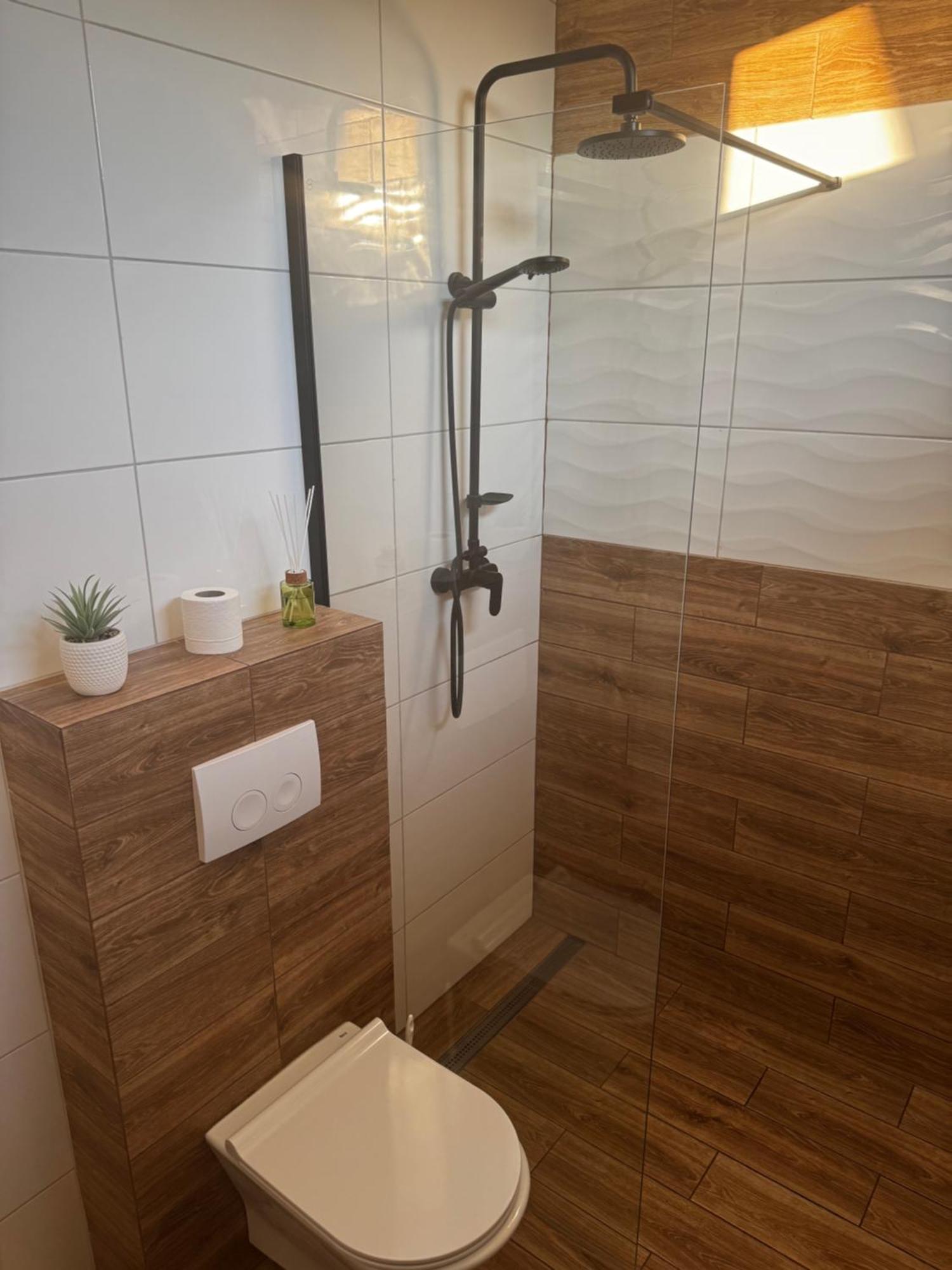 Hostel Suchedniów Dış mekan fotoğraf